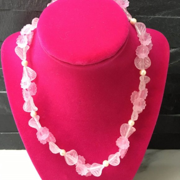 FROSTED PINK PASTEL Celluloid Necklace Pastel Pink Baby Trumpet Cluster Flowers - Picture 2 of 4